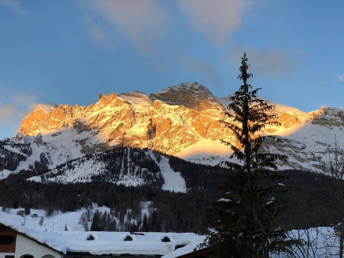 Luxury Panoramic 3Br Apt 2Min To Centre 5Min To Lifts Cortina d'Ampezzo Buitenkant foto