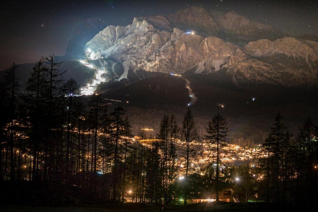 Luxury Panoramic 3Br Apt 2Min To Centre 5Min To Lifts Cortina d'Ampezzo Buitenkant foto